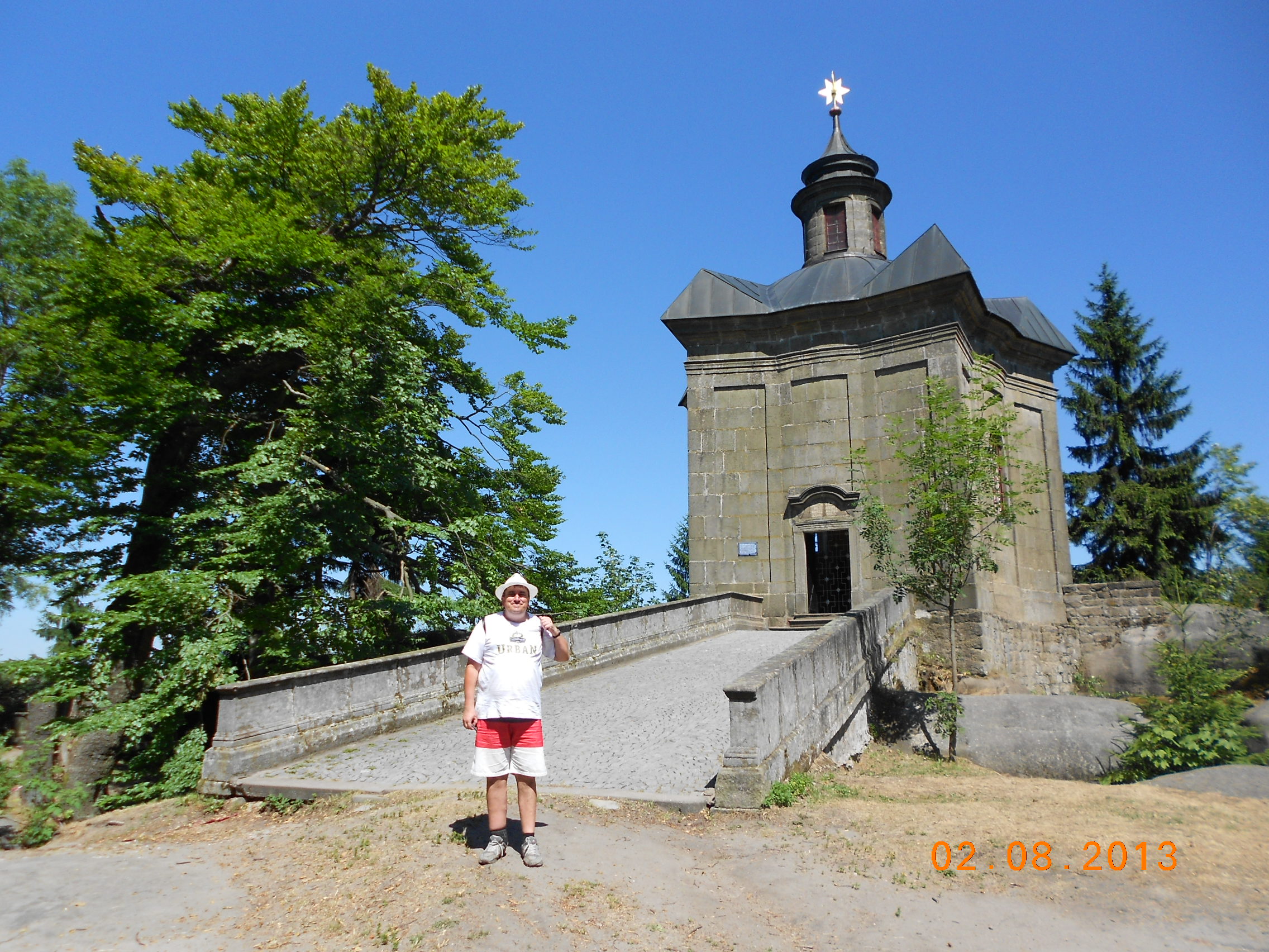 Hvězda nad Broumovem  8/2013