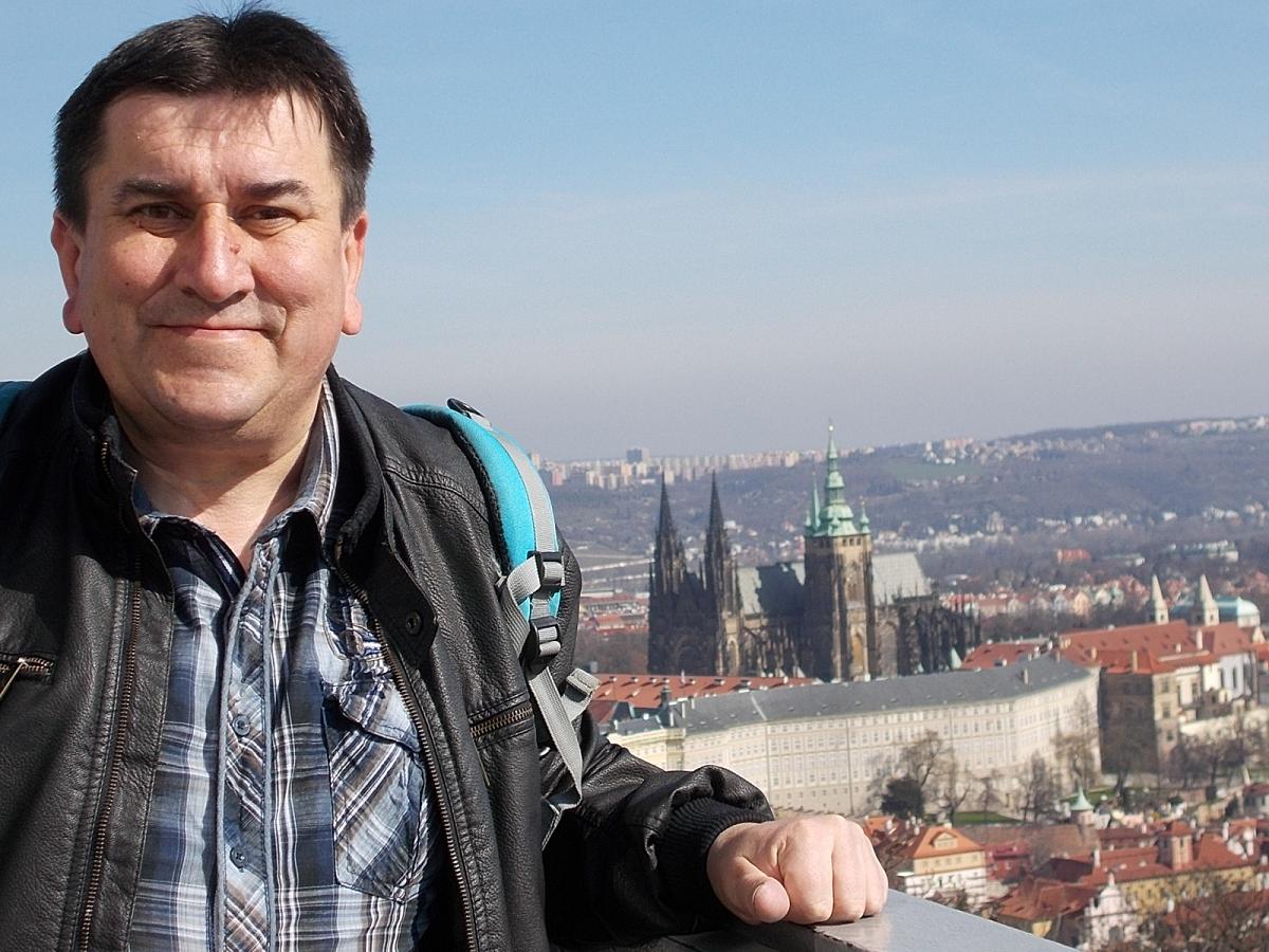 Z Petřínské rozhledny k Pražskému hradu